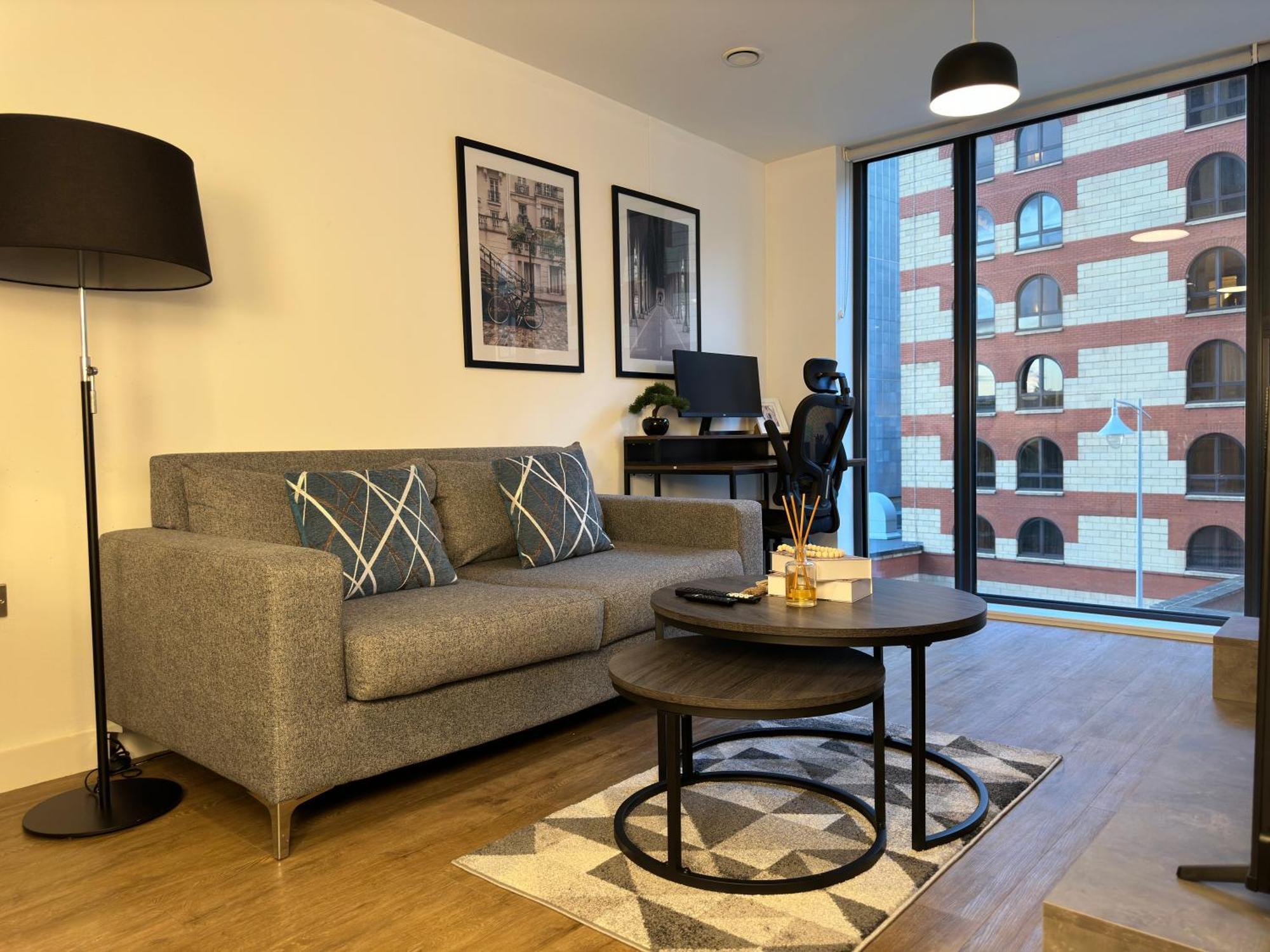 Cozy City Centre Apartment With Free Parking And Free Gym 버밍엄 외부 사진