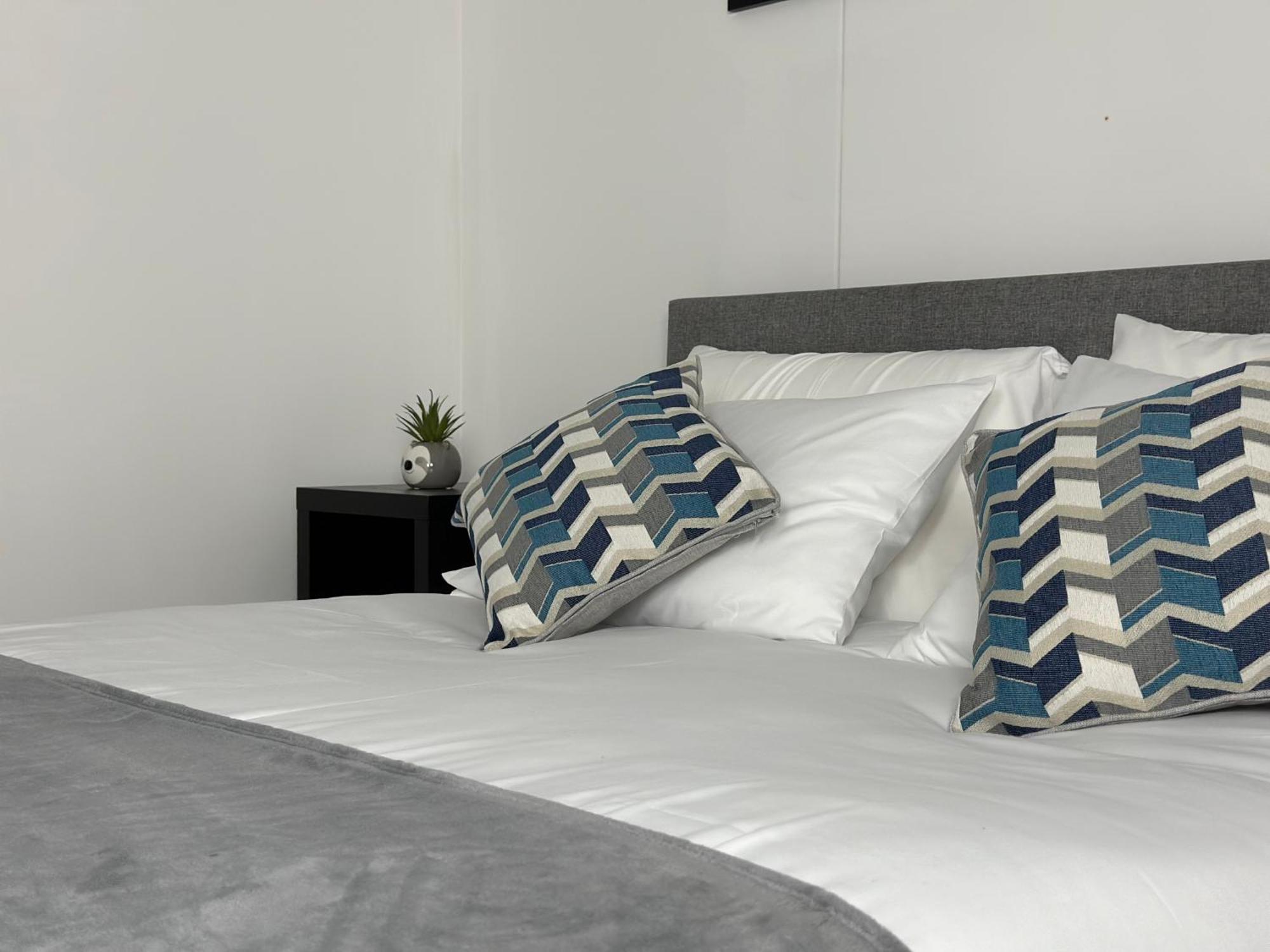 Cozy City Centre Apartment With Free Parking And Free Gym 버밍엄 외부 사진